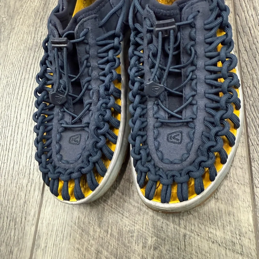 Keen Kids‎ Navy Woven Shoes